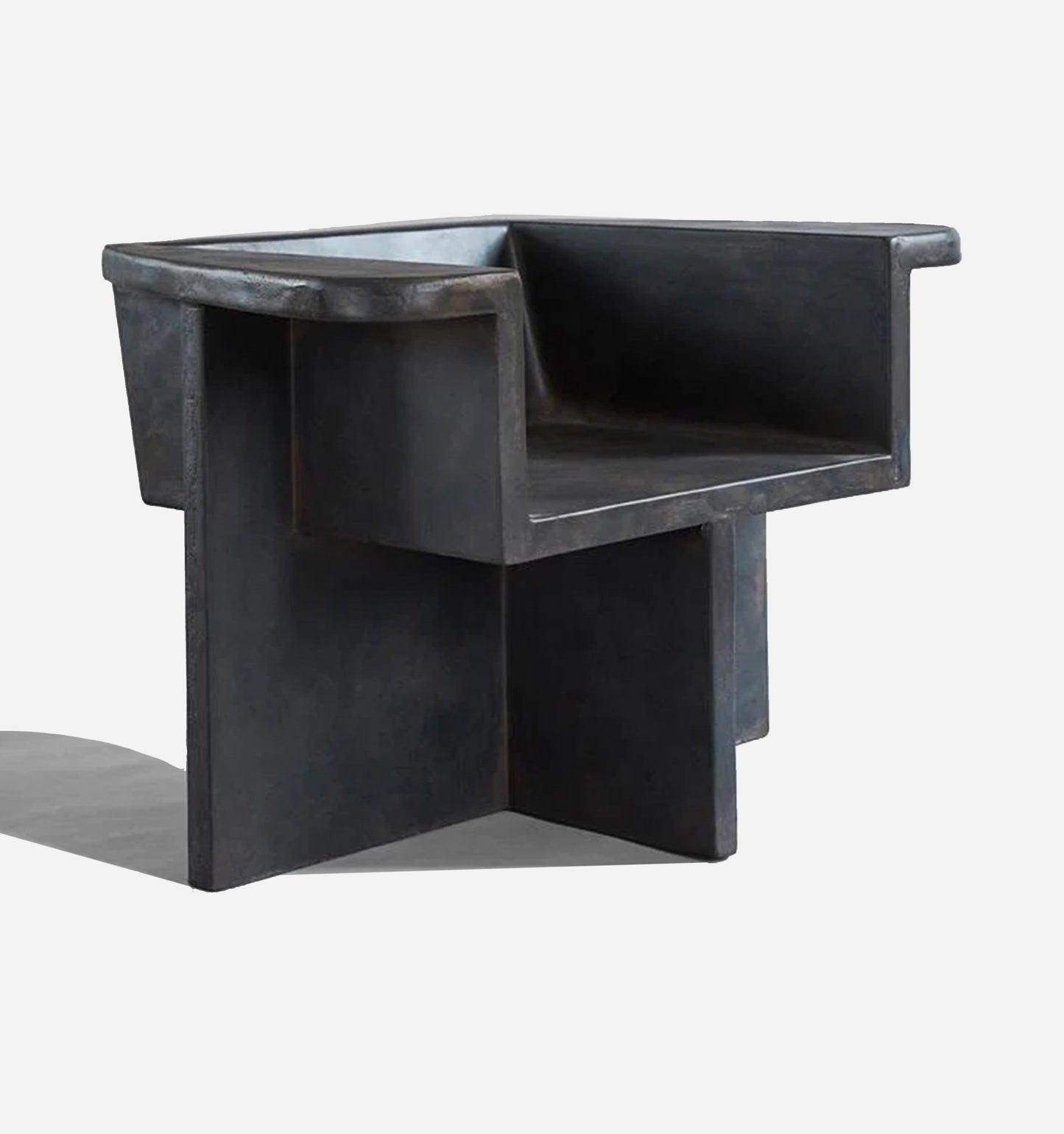 Brutus Lounge Chair