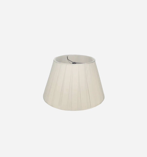 Box Pleat Silk Pembroke Lamp Shade in Sugar