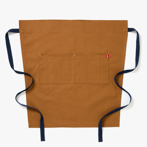 Bistro Solid Apron with Patch Pockets and Logo
