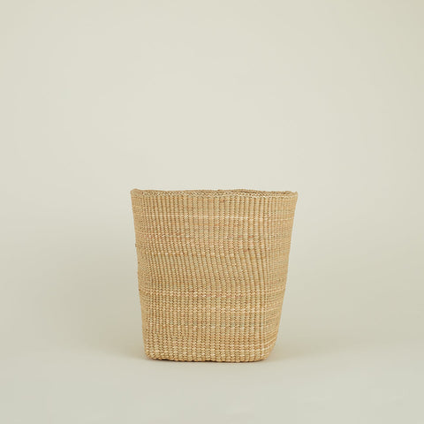 WOVEN BASKET - SHORT