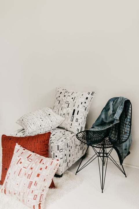 Cristianitos Expressive Renter Contemporary Cocktail Ottoman