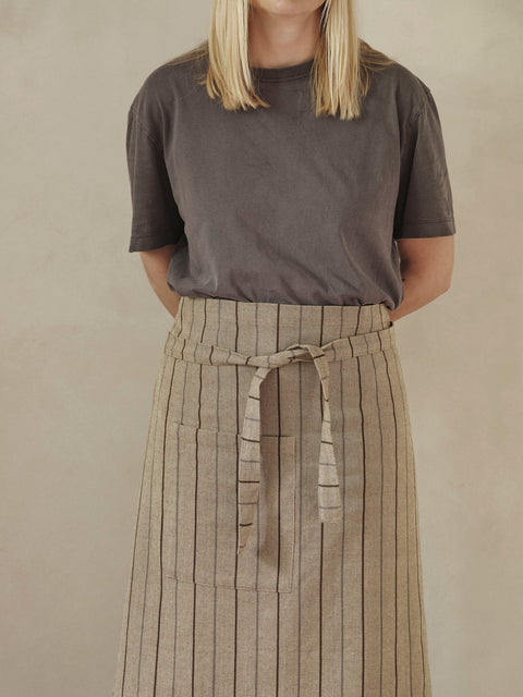 Waist Stripe Apron with Durable Textured Patch Pockets