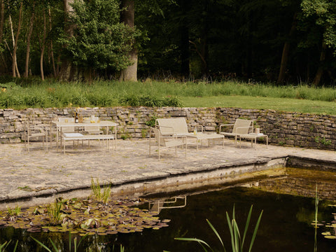 Dapple Minimalist Garden Bench with Curved Back and Cylinder Legs