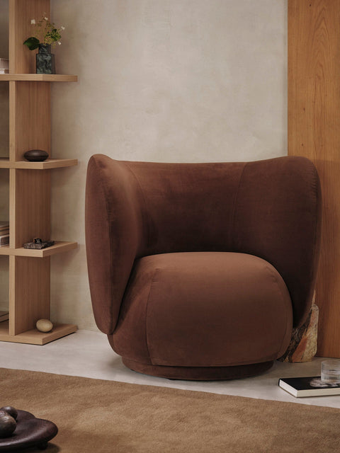 Rico Barrel Contemporary Lounge Chair