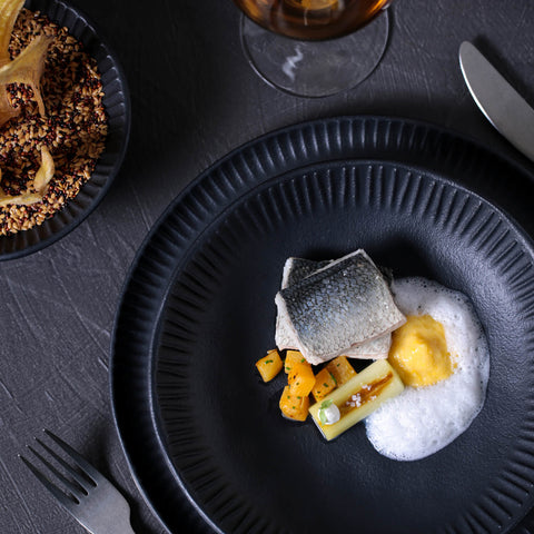 Everyday Minimalist Stoneware Dessert Plate Set