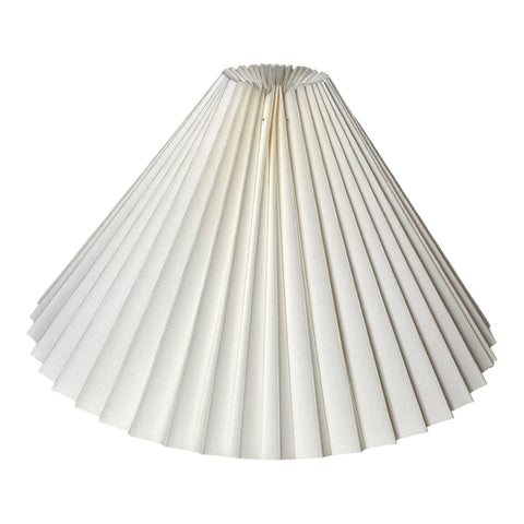 15” Natural White Linen Knife Pleat Lampshade, Bulb Clip Classic Design