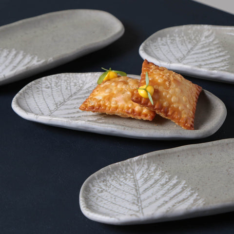 Porto Brasil Organic Hand Finished Graphic Print Stoneware Serving Platter - Set of 4