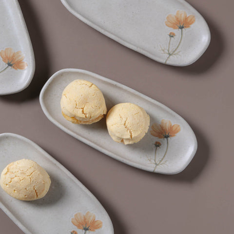 Porto Brasil Scandinavian Organic Hand Finished Flower Graphic Serving Platter - Set of 4