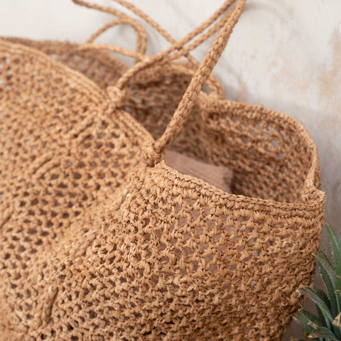 Beach Handmade Braided Raffia Tote with Geometric Pattern