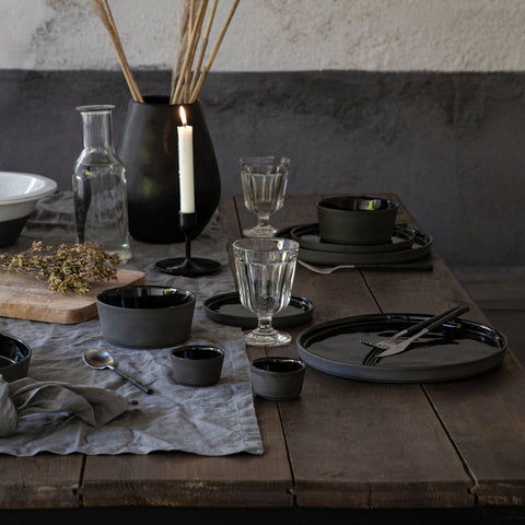 Decorated Everyday Contemporary Matte Stoneware Plate Set