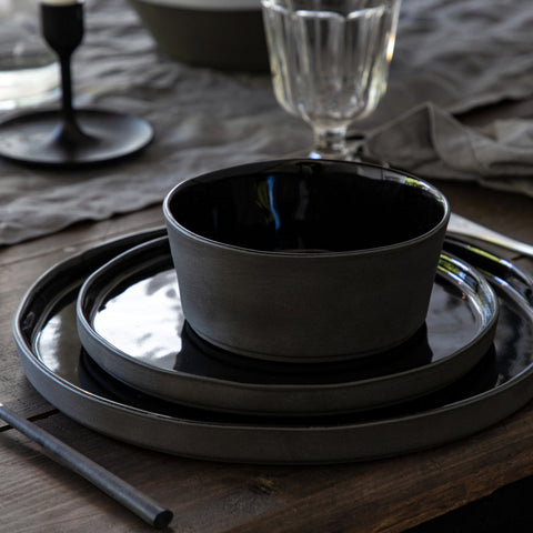 Everyday Two-tone Matte Bowl Set for Contemporary Dining