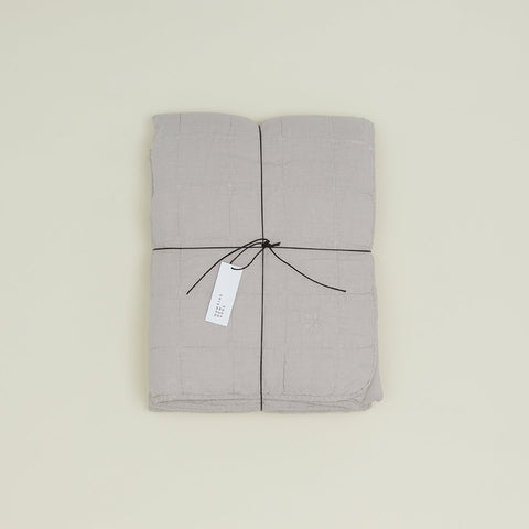 SIMPLE LINEN QUILT - LIGHT GREY
