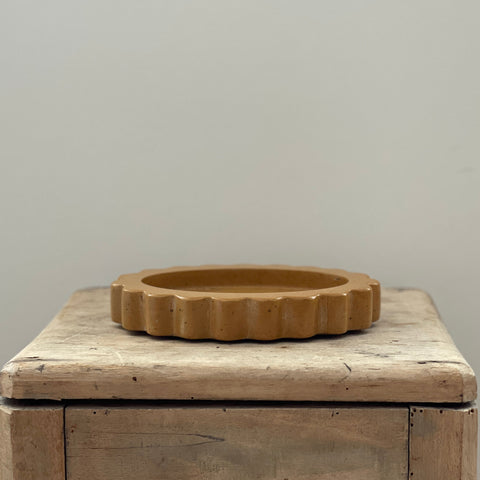 Oval Sun Catch in Honeycomb