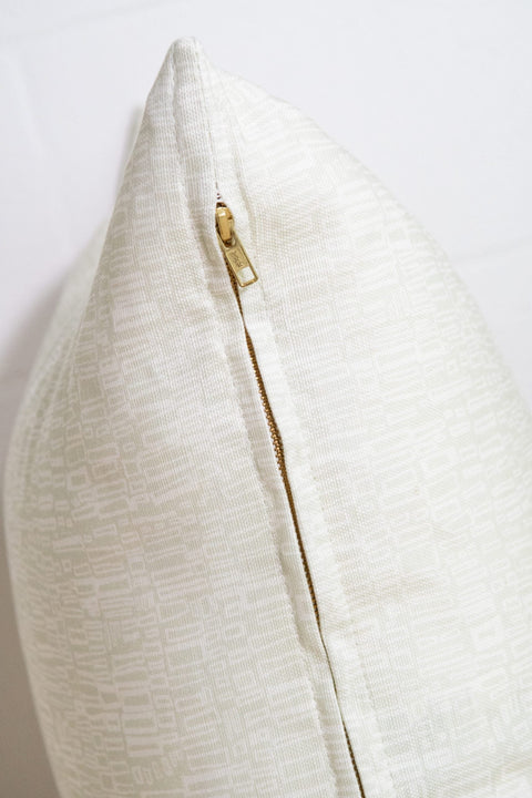 Coastal Accent Square Linen Throw Pillow with Zipper