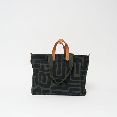 Travel Geometric Zipper Tote