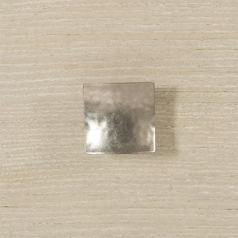 East Hampton Minimalist Drawer Dresser with Knob Handles