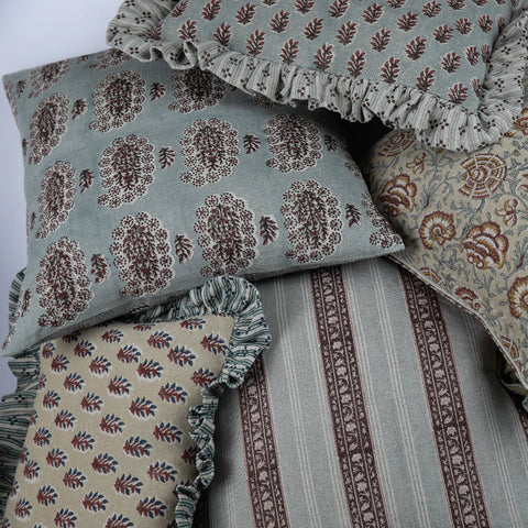 Filling Spaces Artful Traditionalist Bohemian Handcrafted Accent Throw Pillow - 18 x 18 - 20 x 20 - 22 x 22 - 24 x 24 - 26X 26 - 14 x 20 - 14 x 40 - 18 x 40 - 16 x 50