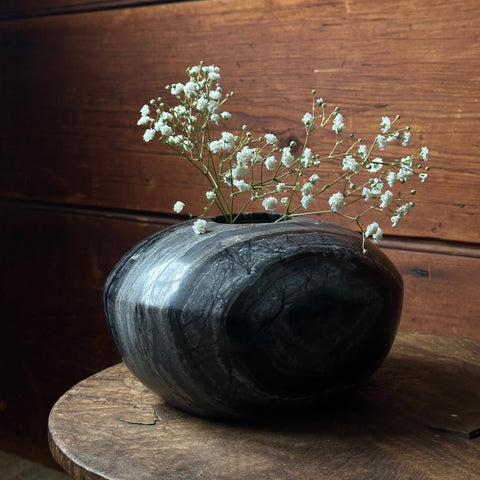 Aria Vase in Balsamic