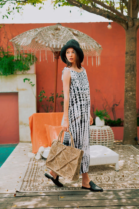 Beach Geometric Handmade Tote with Braided Design