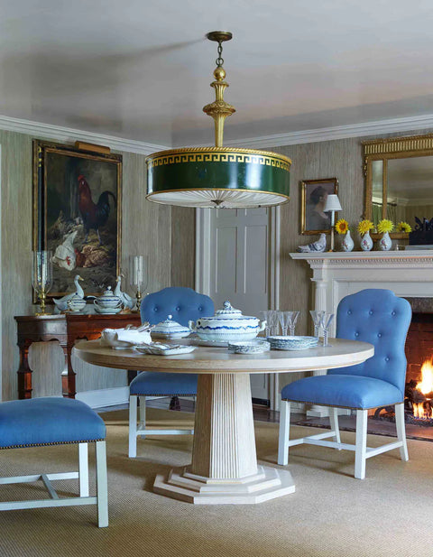 Bunny Williams Haven Tulip Round Dining Table with Fluted Drum Base - 60 W