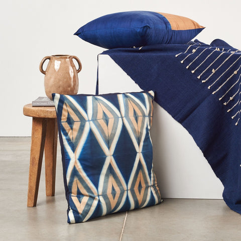 Powered by People Artful Traditionalist Graphic Accent Pillow in Asian Bohemian Style - 20 x 20