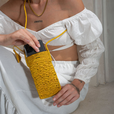 Braided Raffia Geometric Pouch