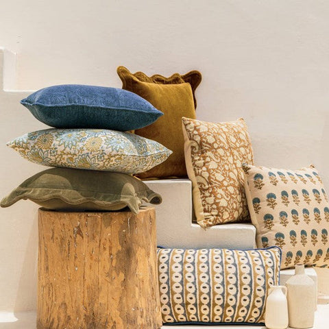 Powered by People Artful Traditionalist Bohemian Handcrafted Pillow Cover - 20 x 20