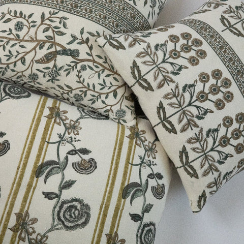 Filling Spaces Artful Traditionalist Bohemian Graphic Accent Pillow - 22 x 22