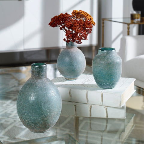 Decorating Essentials Textured Round Vase Set for Contemporary Spaces