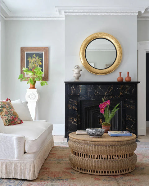 Bunny Williams Artful Traditionalist Deco Drum Round Coffee Table Art Deco - 36 W