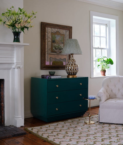 Accent Conical Table Lamp in Elegant Traditional Style