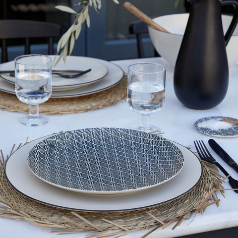 Decorated Geometric Matte Stoneware Plate Set