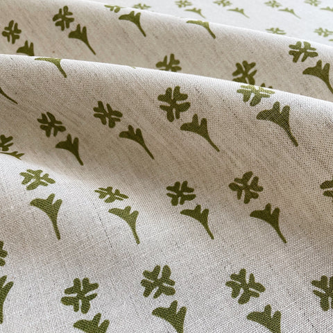 Daffodil Throw Pillow in Sprout