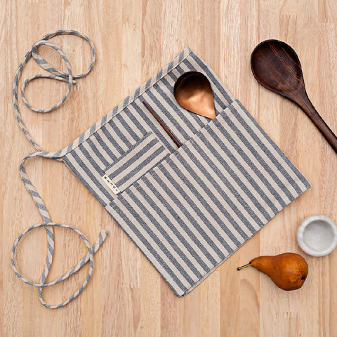 Waist Stripe Apron with Pockets and Utility Loop