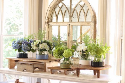 Decorating Essentials Glossy Contemporary Flower Vase