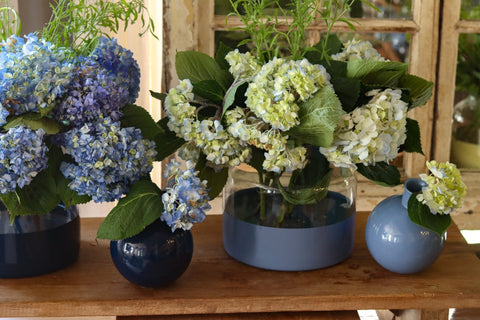 Decorating Essentials Contemporary Handcrafted Sphere Bud Vase