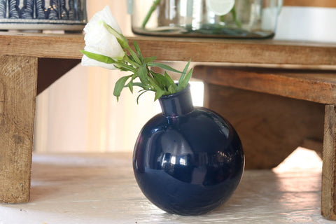 Decorating Essentials Contemporary Handcrafted Sphere Bud Vase