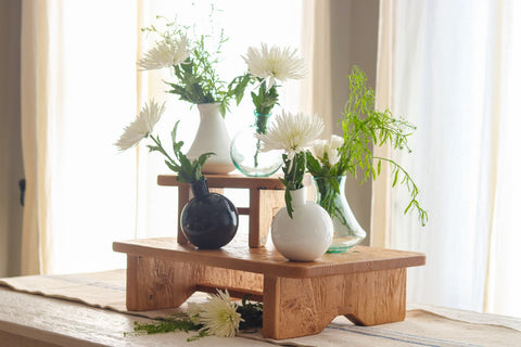 Decorating Essentials Contemporary Handcrafted Glass Bud Vase