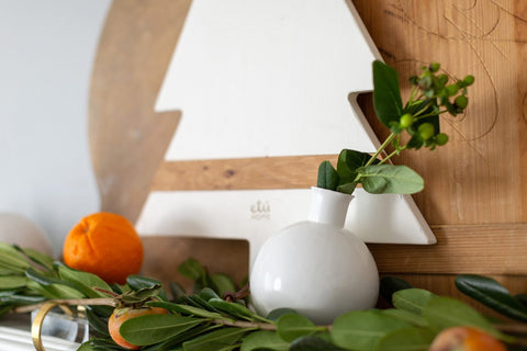 Decorating Essentials Contemporary Handcrafted Glass Bud Vase