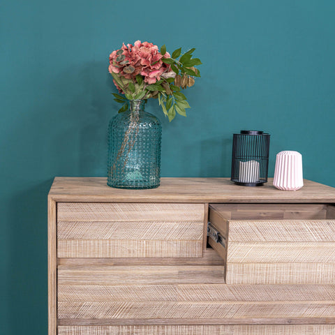 Gia Scandinavian Standard Chest with Inset Handles