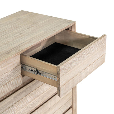 Gia Scandinavian Standard Chest with Inset Handles