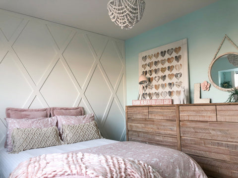 Gia Scandinavian Standard Chest with Inset Handles