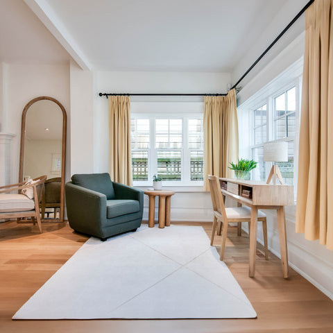 Gia Timeless Minimalist Scandinavian Entryway Console