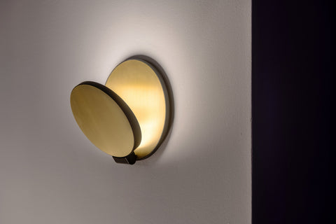 Gravy Minimalist Sconce with Adjustable Head Wall Light
