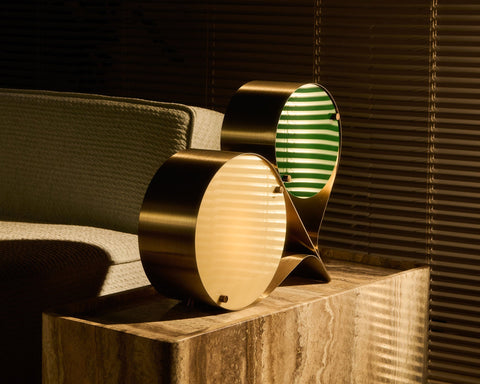 Coppia Ambient Sleek Round Table Lamp for Contemporary Spaces