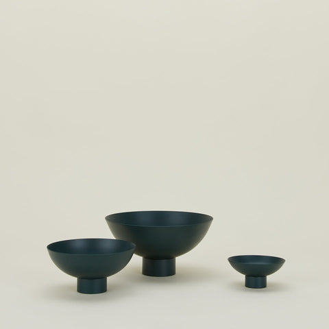 ESSENTIAL FOOTED BOWL - PEACOCK