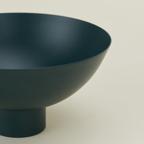 ESSENTIAL FOOTED BOWL - PEACOCK