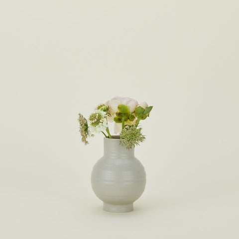 ESSENTIAL CERAMIC VASE - LIGHT GREY