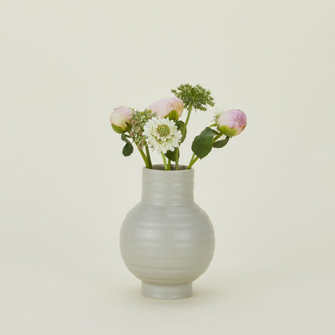 ESSENTIAL CERAMIC VASE - LIGHT GREY