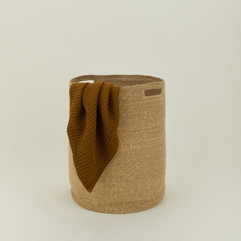 ESSENTIAL WOVEN HAMPER - NATURAL